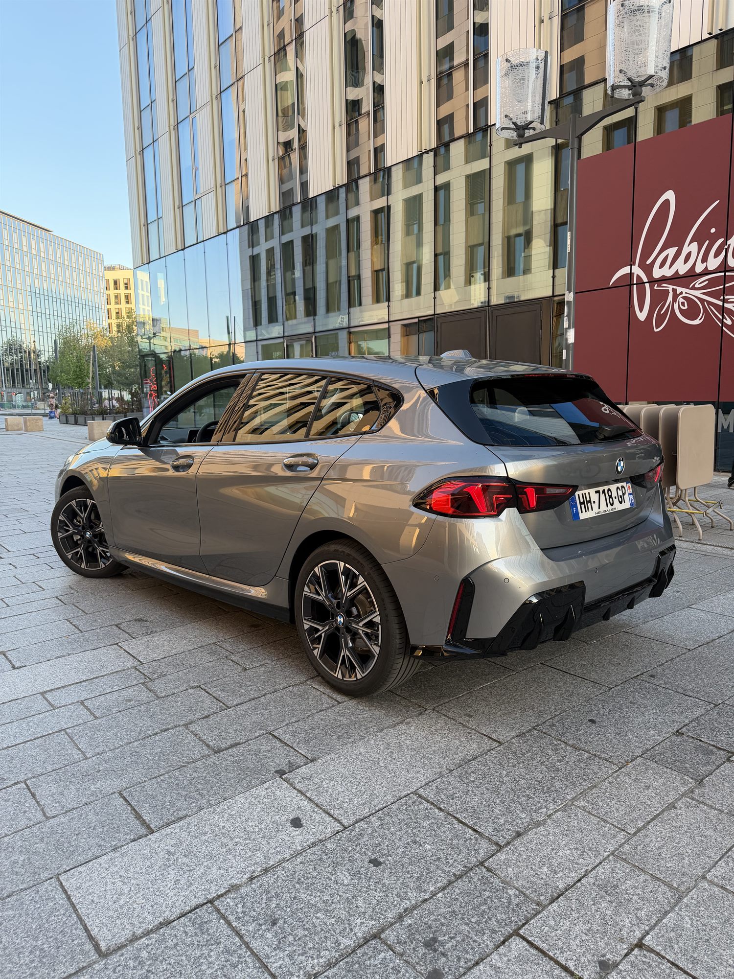 Road trip au départ de Lyon en voiture premium
